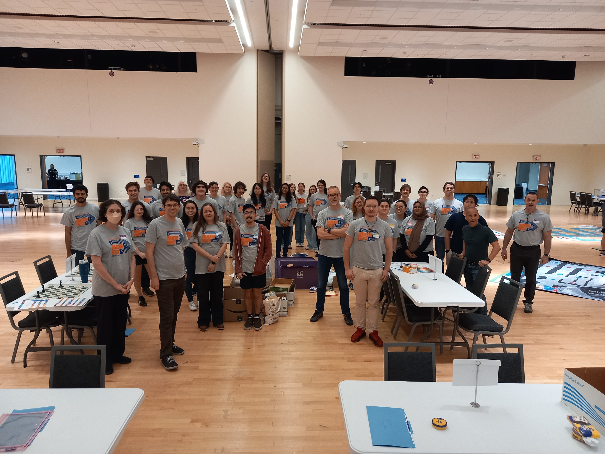 Math Circle volunteer team members